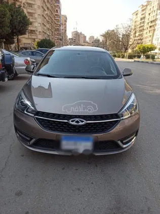 شيرى اريزو 5 2023 رمادي مستعملة للبيع