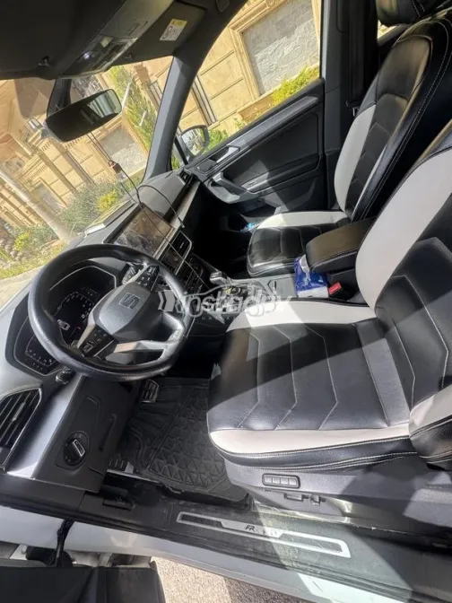 سيات تاراكو 2021 أبيض مستعملة للبيع - 2