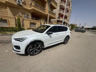 سيات تاراكو 2021 أبيض مستعملة للبيع