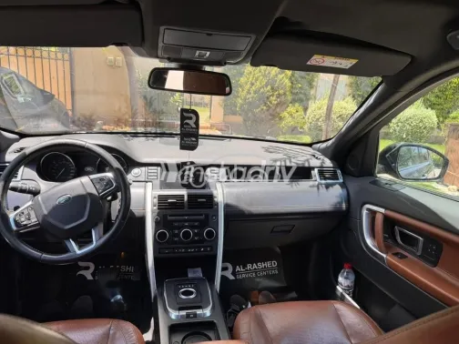 لاند روفر ديسكفري 2015 بني مستعملة للبيع - 4