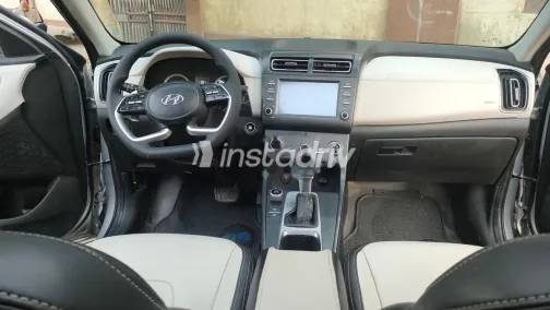 هيونداي كريتا 2021 فضي مستعملة للبيع - 5