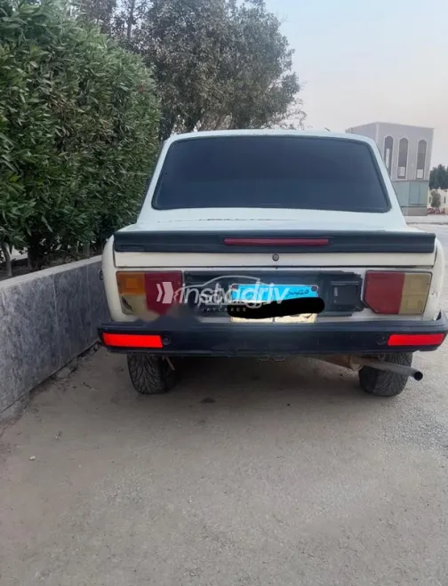 فيات 128 1978 أبيض مستعملة للبيع - 2