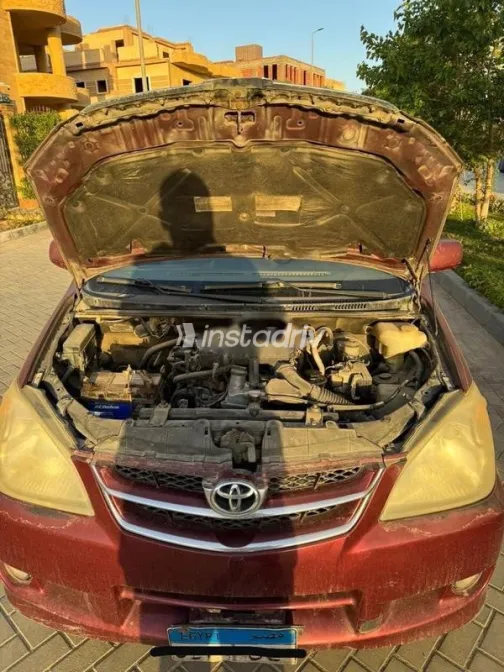 تويوتا افانزا 2008 أحمر غامق مستعملة للبيع - 3