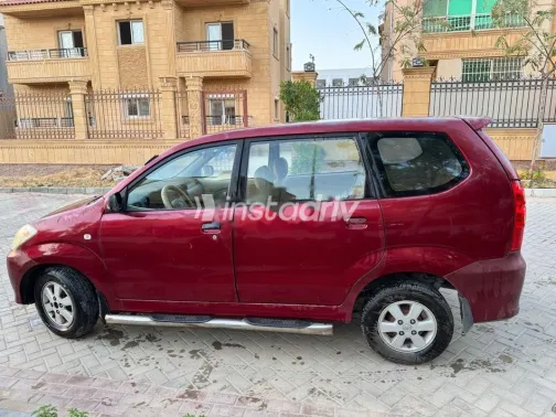 تويوتا افانزا 2008 أحمر غامق مستعملة للبيع - 4