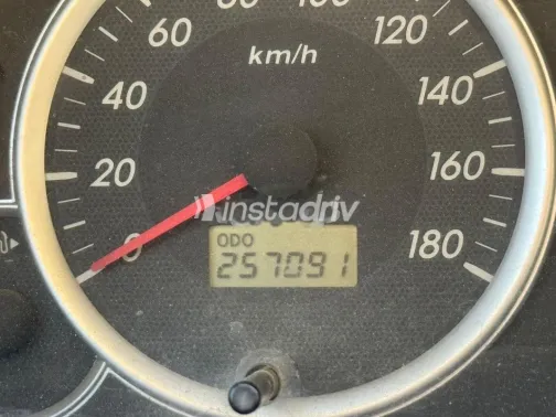 تويوتا افانزا 2008 أحمر غامق مستعملة للبيع - 5