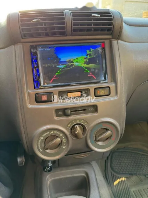 تويوتا افانزا 2008 أحمر غامق مستعملة للبيع - 7