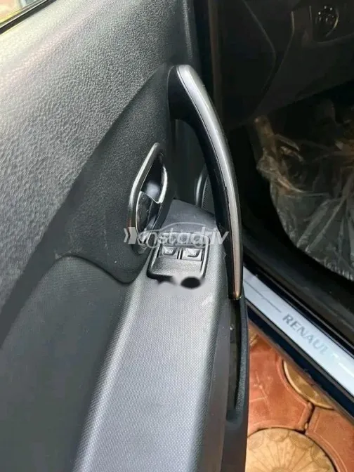 رينو سانديرو 2017 أبيض مستعملة للبيع - 4