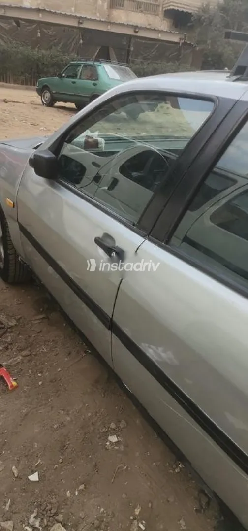 فيات تمبرا 1990 فضي مستعملة للبيع - 4