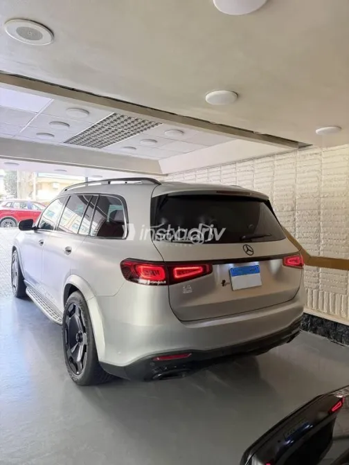 مرسيدس GLS 2021 فضي مستعملة للبيع - 3