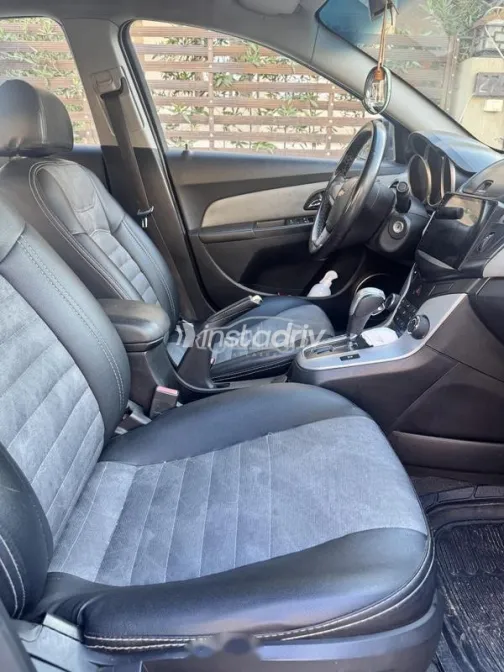 شيفروليه كروز 2016 أبيض مستعملة للبيع - 10