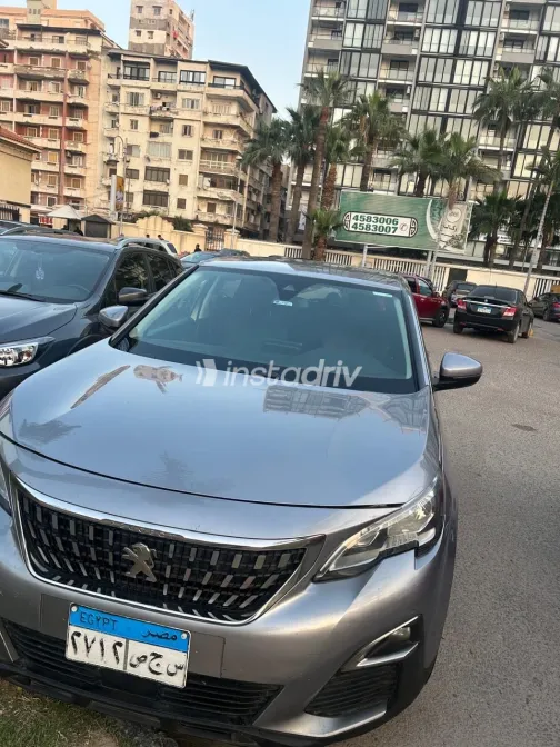 بيجو 3008 2021 أبيض مستعملة للبيع - 3