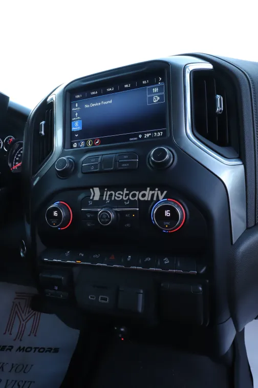 شيفروليه سيلفرادو 2021 أبيض مستعملة للبيع - 8