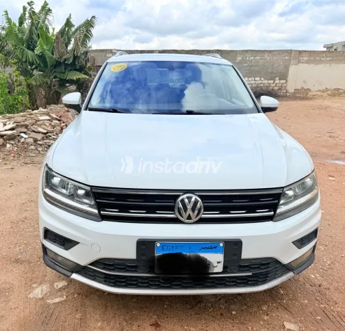 فولكس فاغن تيجون 2020 أبيض مستعملة للبيع - 1