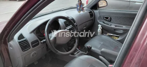 هيونداي فيرنا 2015 أبيض مستعملة للبيع - 3