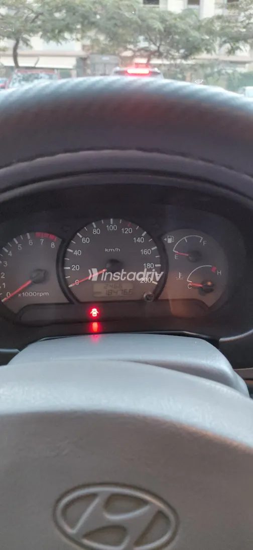 هيونداي فيرنا 2015 أبيض مستعملة للبيع - 10