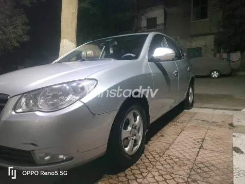 هيونداي إلنترا 2008 أبيض مستعملة للبيع - 8