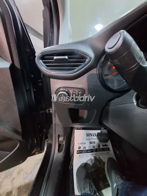 اوبل كروس لاند 2020 أبيض مستعملة للبيع - 1