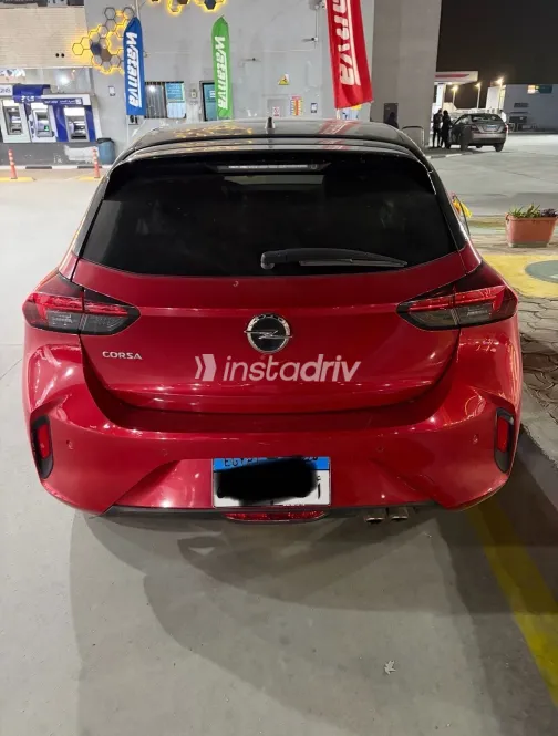 اوبل كورسا 2023 أبيض مستعملة للبيع - 3