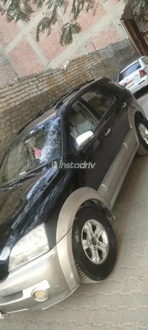 كيا سورينتو 2006 أسود مستعملة للبيع - 3