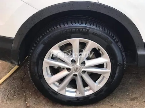 نيسان قشقاي 2017 أبيض مستعملة للبيع - 7