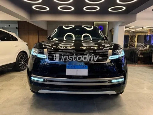 Land Rover Range Rover Vogue 2024 Black Used for Sale - 3
