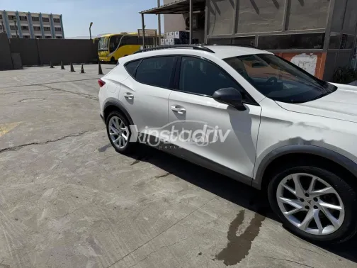 كوبرا فورمينتور 2022 أبيض مستعملة للبيع - 5