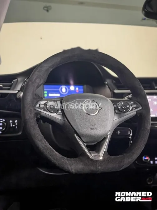 Opel Crossland 2022 Red Used for Sale - 5