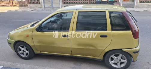 فيات بونتو 1994 أبيض مستعملة للبيع - 4