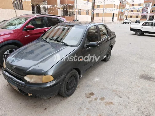 فيات سينا 2002 أبيض مستعملة للبيع - 2