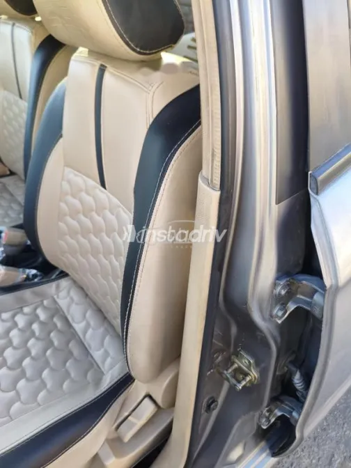 شيفروليه افيو 2013 رمادي مستعملة للبيع - 8