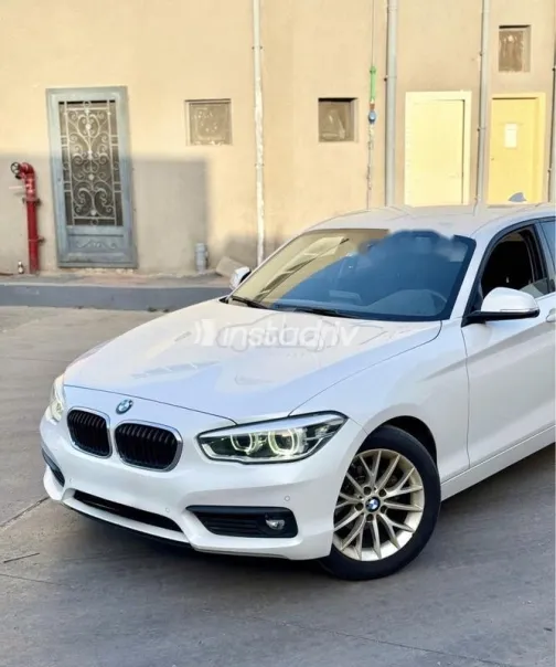 بي ام دبليو 118 2018 أبيض مستعملة للبيع - 3