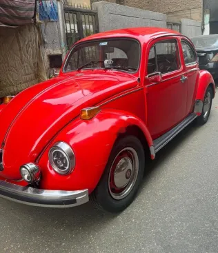 فولكس فاغن بيتل 1981 أحمر مستعملة للبيع