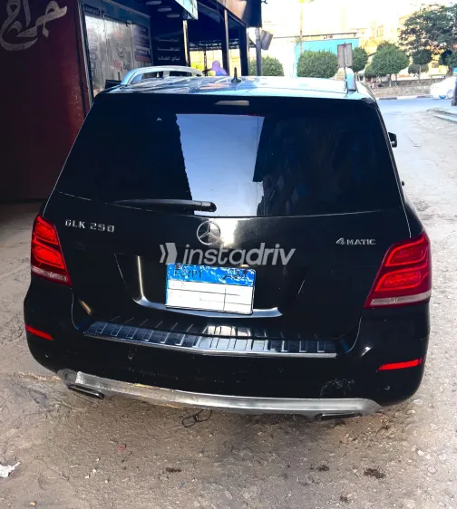 مرسيدس GLK 250 2015 أبيض مستعملة للبيع - 1