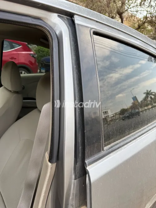 نيسان صنى 2014 أبيض مستعملة للبيع - 6