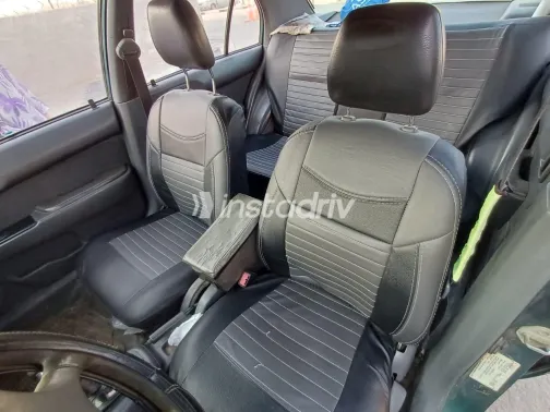 تويوتا كورولا 1996 أبيض مستعملة للبيع - 2