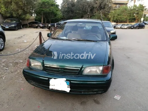 تويوتا كورولا 1996 أبيض مستعملة للبيع - 3