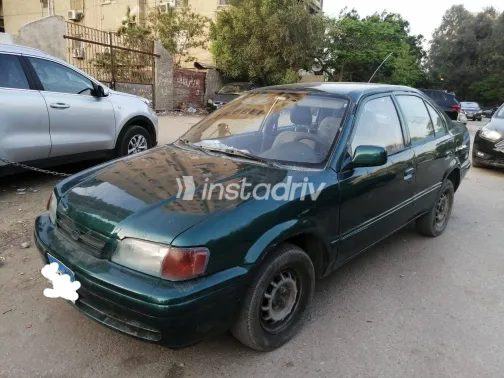 تويوتا كورولا 1996 أبيض مستعملة للبيع - 9