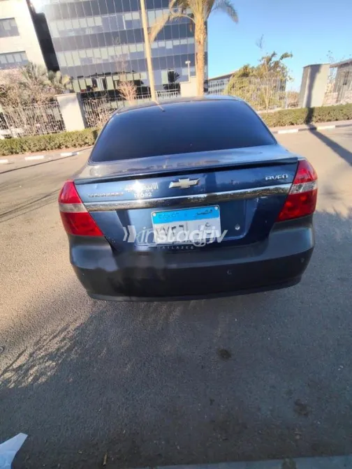 شيفروليه افيو 2019 أبيض مستعملة للبيع - 2