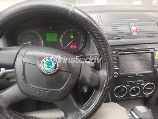 سكودا اوكتافيا 2005 أبيض مستعملة للبيع - 3