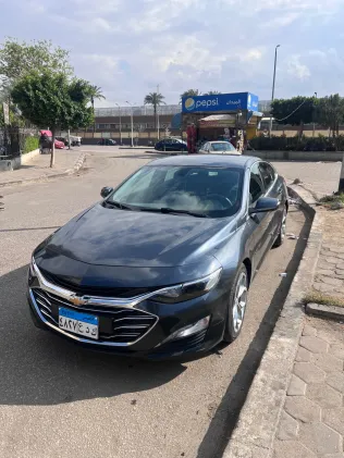 شيفروليه ماليبو 2019 أبيض مستعملة للبيع