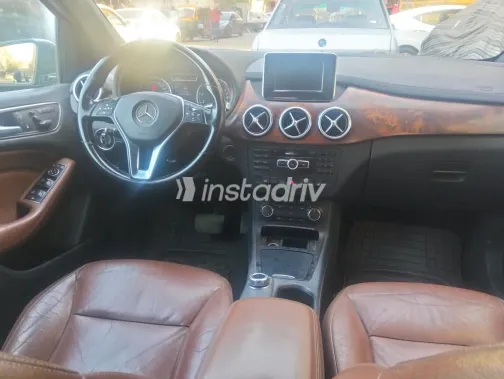مرسيدس B 200 2013 أبيض مستعملة للبيع - 2
