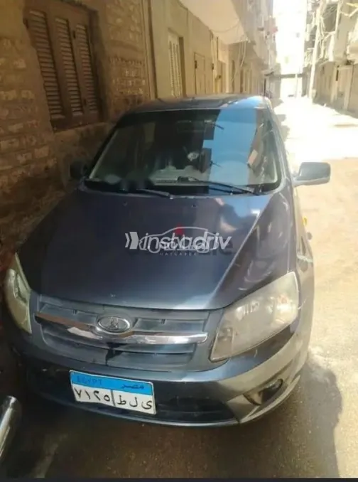 لادا جرانتا 2015 رمادي غامق مستعملة للبيع - 5