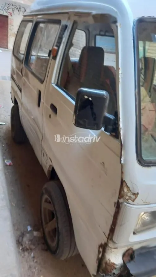 سوزوكى فان تومنايا 2008 أبيض مستعملة للبيع - 3