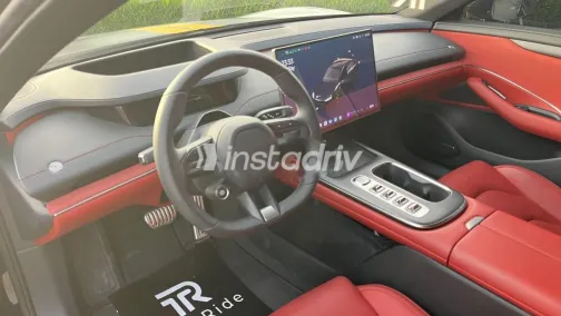 شاومي اس يو 7 2025 أسود مستعملة للبيع - 6