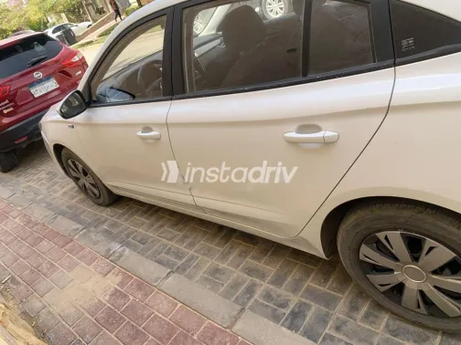 ام جى 5 2021 أبيض مستعملة للبيع - 5