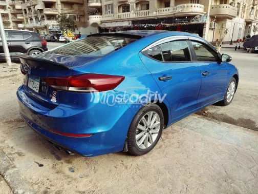 هيونداي إلنترا 2020 أسود مستعملة للبيع - 3