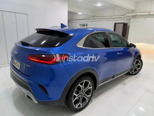 كيا اكسيد 2022 أزرق غامق مستعملة للبيع - 6