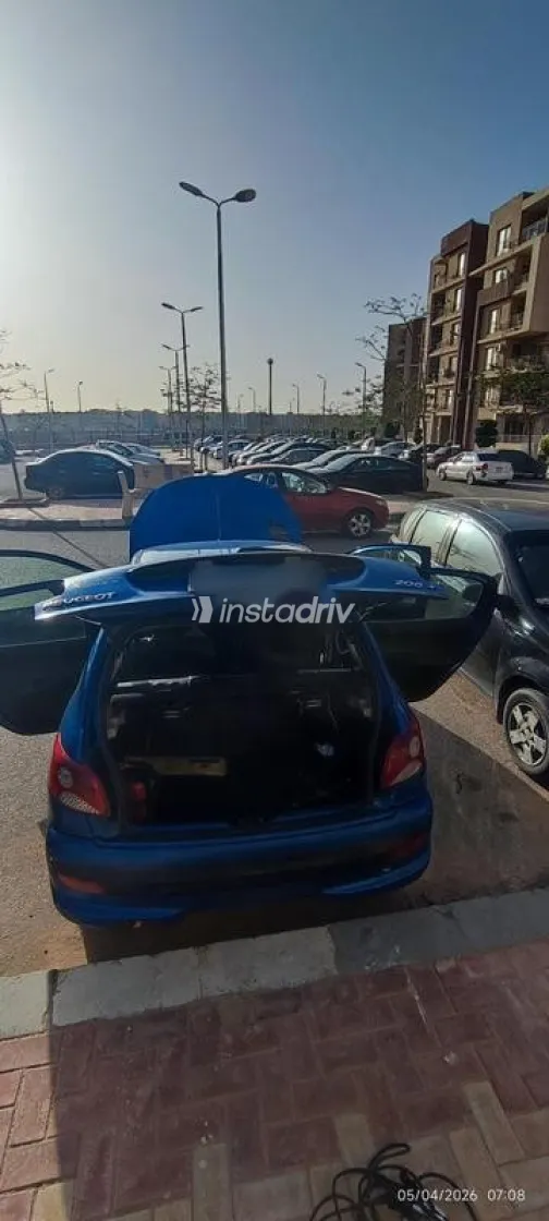 بيجو 206 2011 أزرق غامق مستعملة للبيع - 9