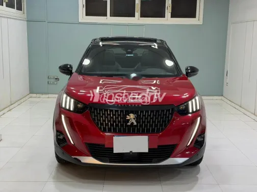 Peugeot 2008 2021 Red Used for Sale - 1