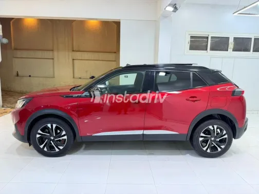 Peugeot 2008 2021 Red Used for Sale - 6